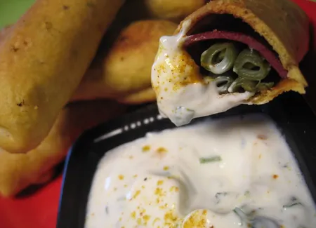 Petits fagots de haricots verts et coppa en croûte au curry!