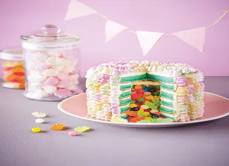 Pinata cake