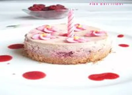 Pink cheesecake