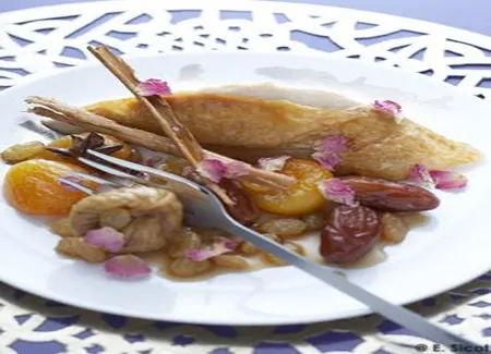 Pintade épicée aux fruits secs