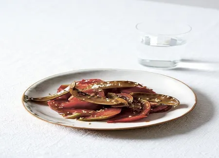 Pois gourmands fermentés à la sauce soja, gingembre et graines de sésame