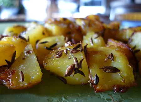 Pommes de terre sautées au carvi