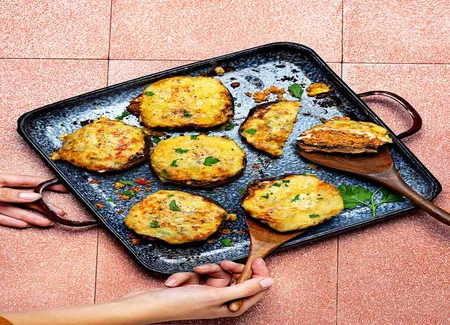 Portobello farcis au quinoa et gratinés à la raclette