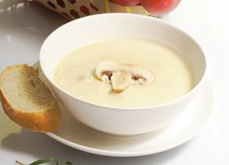 Potage aux champignons de paris