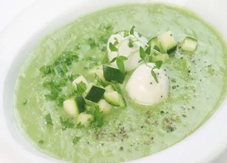 Potage aux courgettes