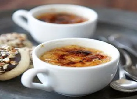 Poudings au riz, style crème brûlée