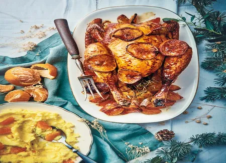 Poulet aux mandarines, purée safranée