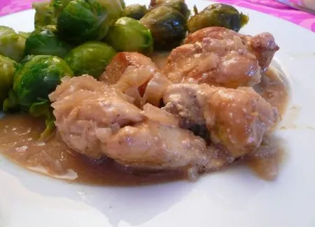 Poulet et sa sauce au foie gras