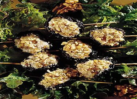 Pruneaux fourrés au roquefort