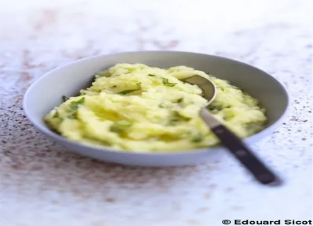 Purée au basilic et à l'huile d'olive