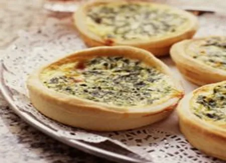 Quiche au saumon et asperges