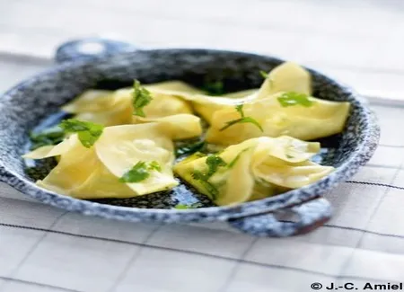 Ravioles au fromage et salade tiède de shiitake