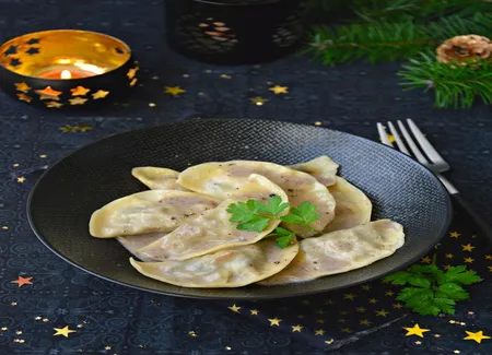 Ravioles de seitan, sauce aux champignons