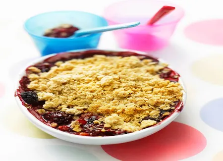 Recette goûter aux fraises et myrtilles bébé 18 mois
