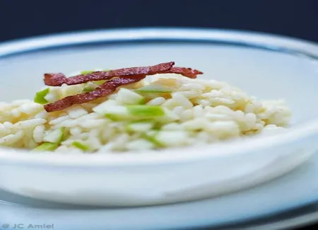 Risotto à la pomme verte caramélisée, bacon et mascarpone