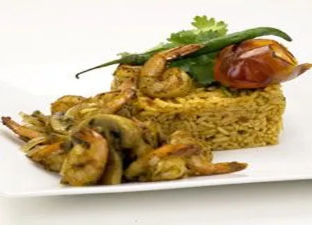Riz mexicain et crevettes épicées