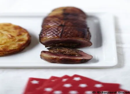Rôti de canard aux fruits secs, pomme anna