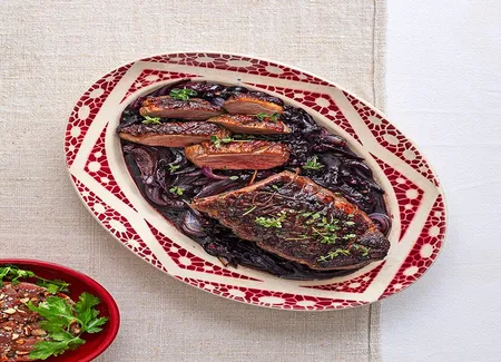 Rôti de magrets de canard, sauce aux myrtilles