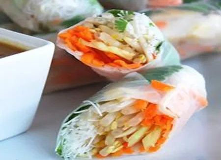 Rouleaux de printemps au poulet