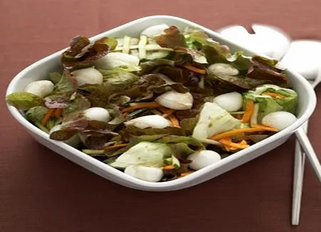 Salade à la mozzarella