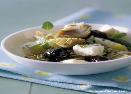 Salade artichauts, feta, olives, citron confit