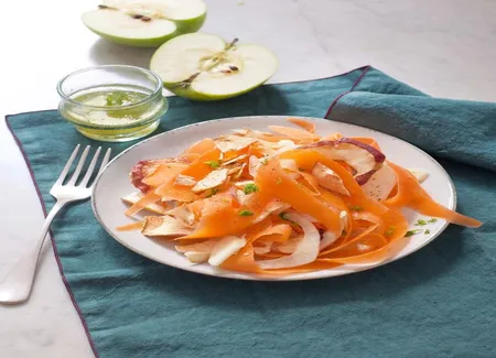 Salade aux chips de pomme