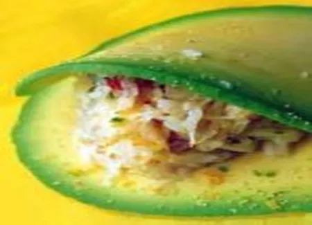 Salade croquante aux noix de saison