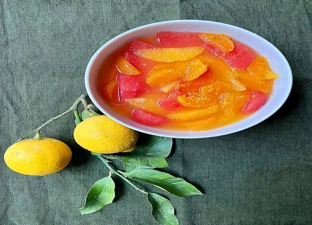 Salade d'agrumes à la fleur d'oranger