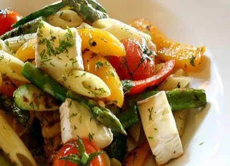 Salade d'asperges aux pâtes