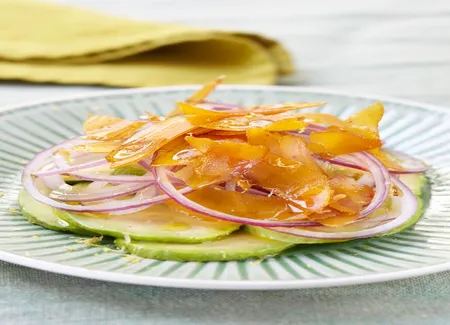 Salade d'avocat à la poutargue