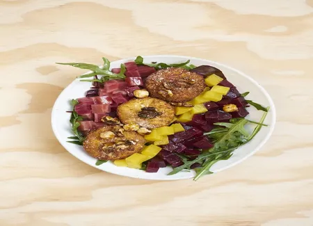 Salade de chèvre et noix