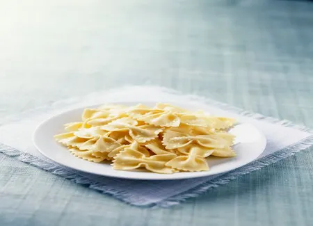 Salade de farfalles au chèvre frais