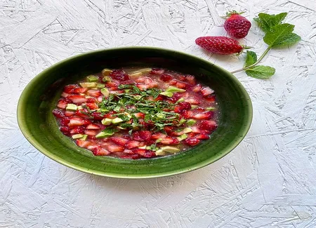 Salade de fraises à l'avocat