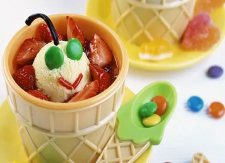Salade de fraises à la confiture de fraise