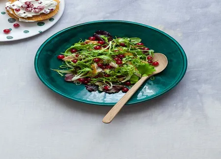 Salade de maquereau fumé aux groseilles