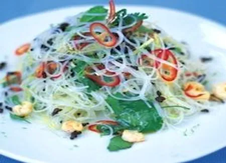 Salade de nouilles asiatiques