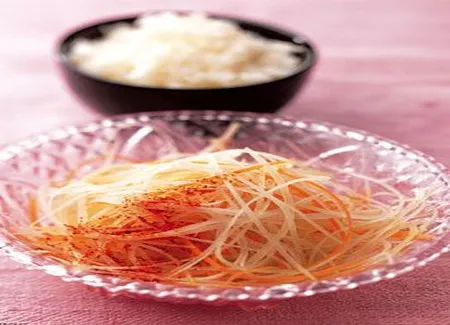 Salade de papaye, riz cristal
