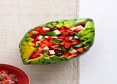 Salade de pastèque, poivron, basilic et feta