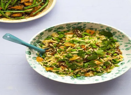 Salade de petites pâtes et haricots verts aux fruits secs