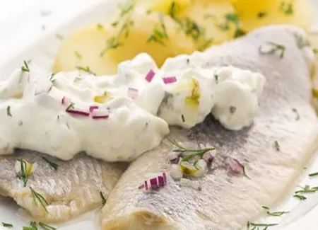 Salade de pommes de terre aux harengs