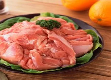 Salade de poulet à l'orange pimentée