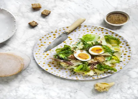 Salade de tête de moine, oeufs mollets et cecina