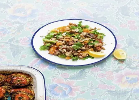 Salade de tomates, abricots et merguez