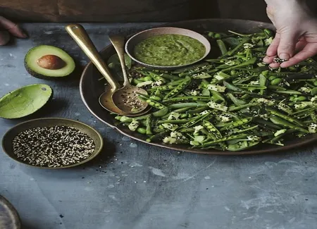Salade pois gourmands, edamames, et asperges vertes