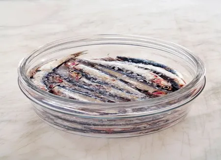 Salade provençale aux anchois