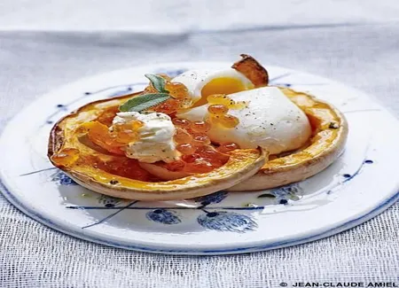 Salade tiède de butternut aux deux oeufs