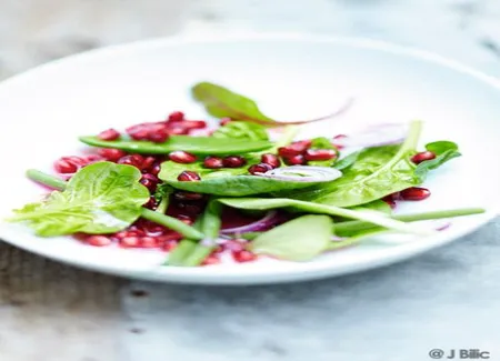 Salade verte, grenade à croquer