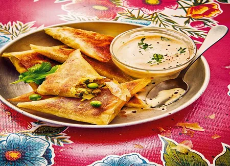 Samoussa de boeuf aux petits pois et au piment