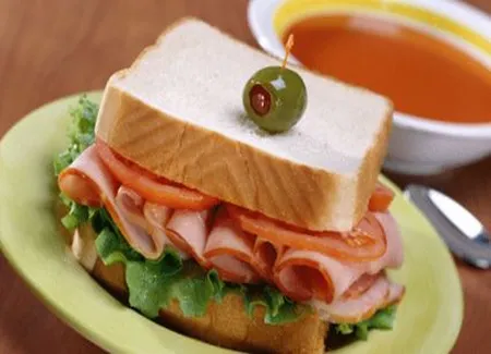 Sandwich tomates bacon