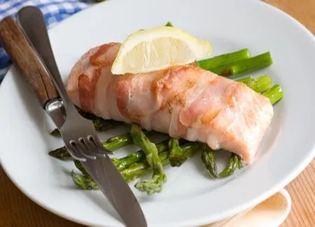 Saumon au bacon à la plancha